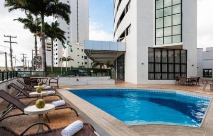 Quality Suites Natal - image 1